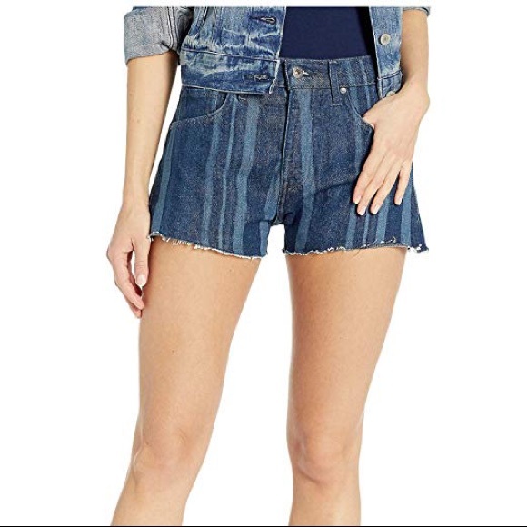 levi's striped shorts